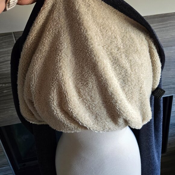 Men's XL Lined Sweater - Picture 3 of 4